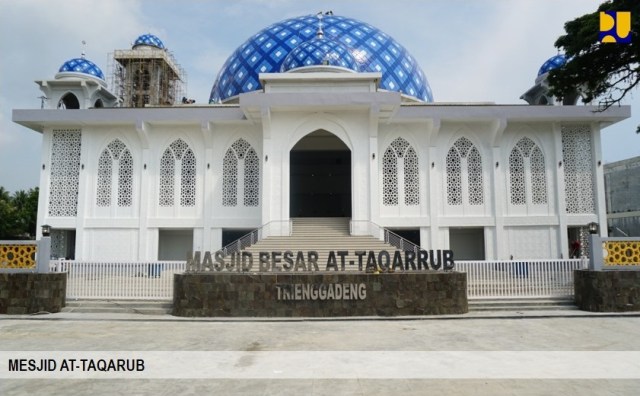 Masjid Besar At-Taqarrub di Aceh (Foto: Kementrian PUPR)