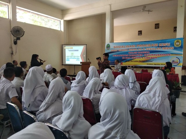 Program Kewirausahaan SMAN 4 Kota Cirebon Jadi Percontohan Sekolah Lain di Jawa Barat