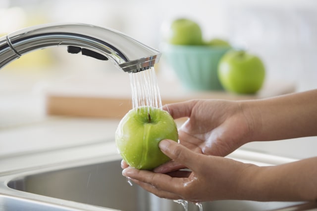 Tips mencuci buah (Foto: Thinkstock)