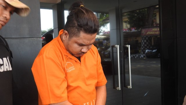 Pelaku tindak pidana penganiayaan di bekasi (Foto: Dok. Polres Bekasi Kota)