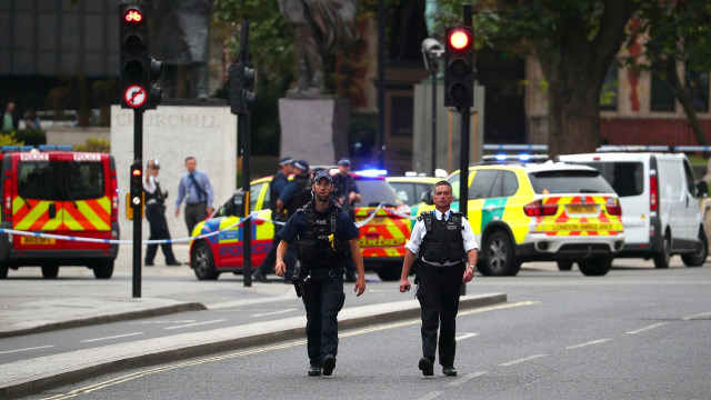 Insiden Penabrakan di depan gedung parlemen Inggris (Foto:  REUTERS/Hannah McKay)