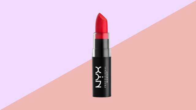 Lipstik Merah Matte: NYX (Foto: Sephora)