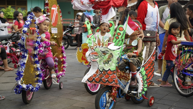 Sepeda hias anak untuk perayaan 17 Agustus. (Foto: Flickr/Chang Ju Wu)