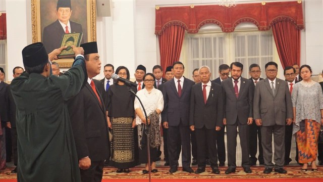 Syafruddin dilantik menjadi MenPAN-RB di Istana Negara, Jakarta (15/8/2018). (Foto: Yudhistira Amran Saleh/kumparan)