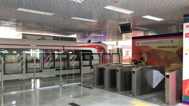 Kondisi Stasiun LRT Jakarta Saat Jalani Uji Coba Operasional (15/8/2018). (Foto: Fachrul Irwinsyah/kumparan)