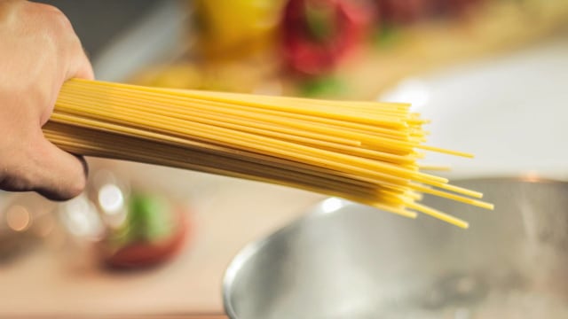 Stik spageti (Foto: JESHOOTScom/Pixabay)