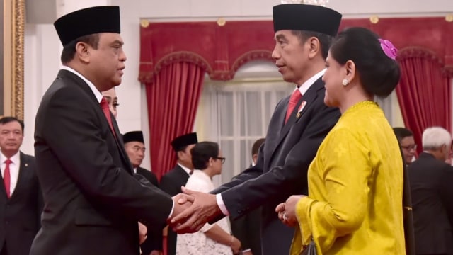 Pelantikan Syafruddin Sebagai MenPAN-RB oleh Jokowi di Istana Negara, Jakarta, Rabu (15/8/2018). (Foto: Biro Pers Setpres)
