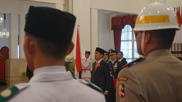 Suasana pengukuhkan Paskibraka 2018 di Istana Negara, Rabu (15/8/2018). (Foto: Yudhistira Amran Saleh/kumparan)