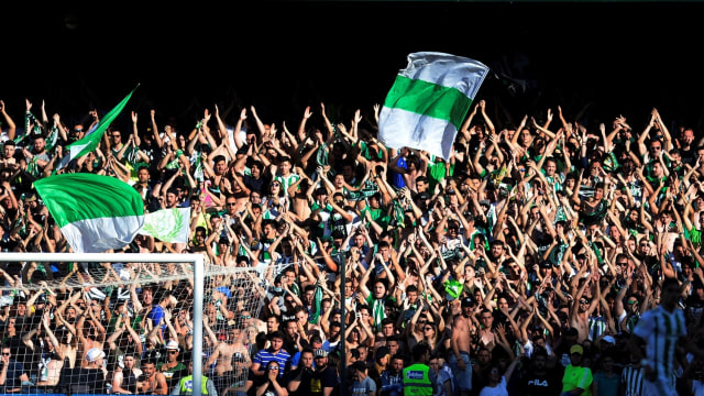 Suporter Real Betis. (Foto: AFP/Cristina Quicler)