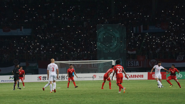 Laga Indonesia vs Palestina di Stadion Patriot, Bekasi, Rabu (15/8). (Foto:  Fanny Kusumawardhani/kumparan)
