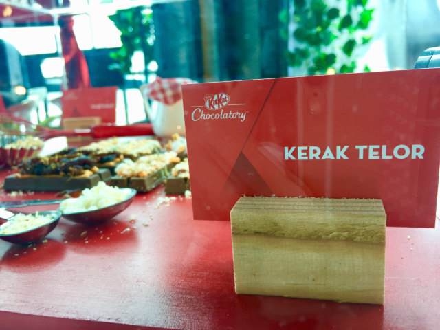 KitKat Rasa Kerak Telor (Foto: Mela Nurhidayati/kumparan)