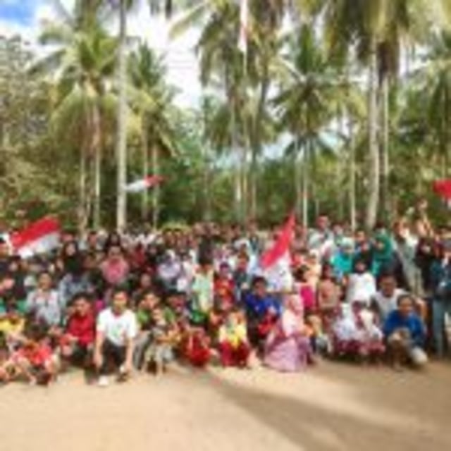 PB HMI Gelar Upacara Bendera dengan Korban Gempa Lombok