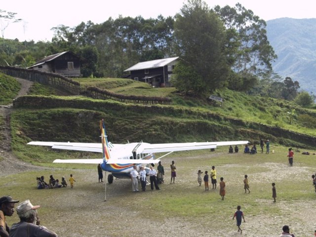 Sering Terjadi Kecelakaan, Penerbangan Lokal di Papua Perlu Diaudit