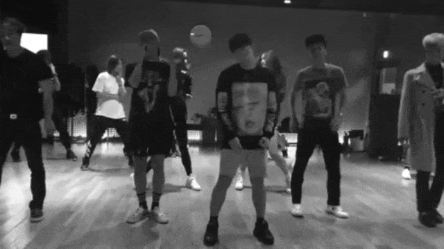 BIG BANG latih koreografi lagu 'Let's Not Fall in Love'. (Foto: YouTube/@Minjung Kim 김민정)