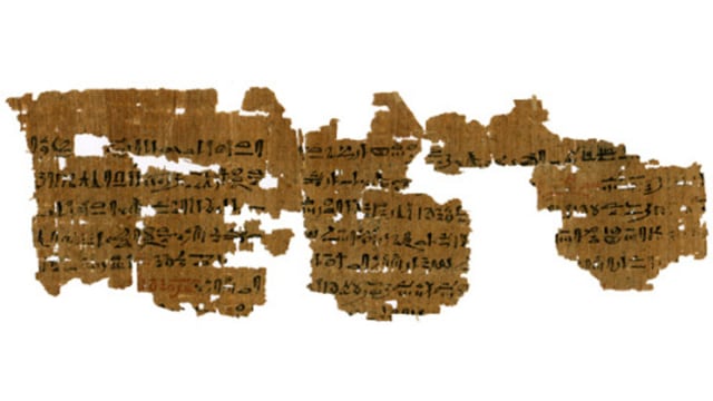 Potongan naskah kuno berisikan praktik medis dari Mesir kuno. (Foto: The Carlsberg Papyrus Collection / University of Copenhagen)