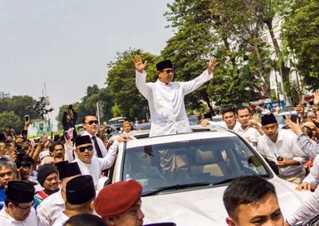 Daftar 7 Mobil Milik Prabowo Subianto, Rata-rata Jadul Tapi Gagah!