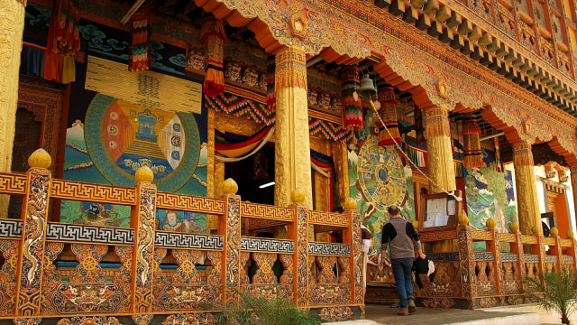 Arsitektur Punakha Dzong. Foto: Flickr/Joe Wallacr
