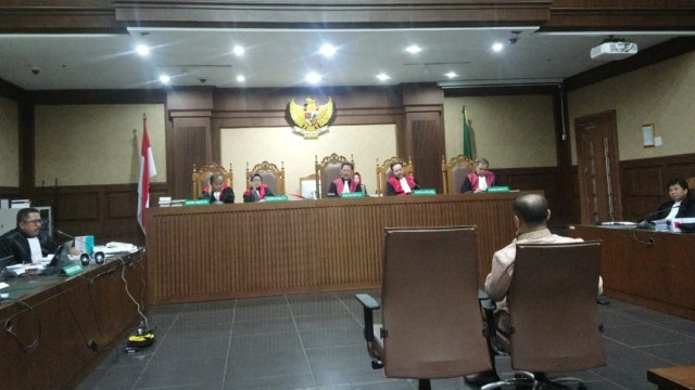 Sidang kasus BLBI dengan terdakwa Syafruddin Arsyad Temenggung di Pengadilan Tipikor, Jakarta, Kamis (23/8/2018). (Foto: Adhim Mugni Mubarok/kumparan)