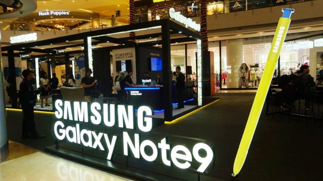 Ilustrasi Samsung Galaxy Note9. (Foto: Iqbal Firdaus/kumparan)