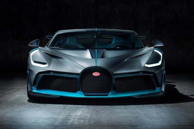 Bugatti Divo tampak depan (Foto: dok. Auto Express)