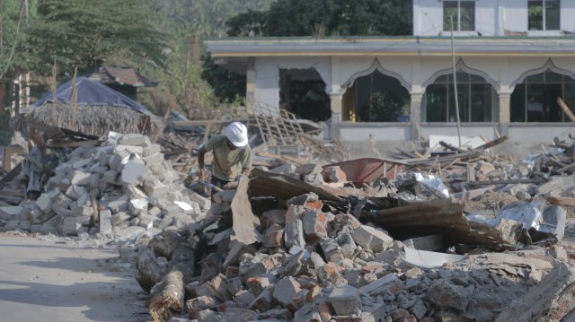 Suasana pengungsian Gempa di Lombok (Foto: Dwi Herlambang/kumparan)