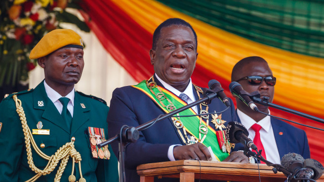 Emmerson Mnangagwa, Presiden ZImbabwe (Foto: JEKESAI NJIKIZANA /AFP)