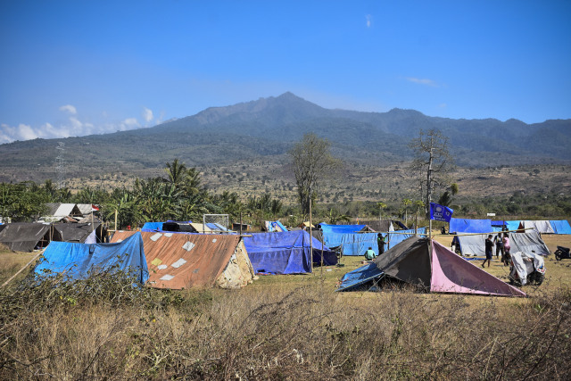 Tenda pengungsian pascagempa di Lombok Timur, NTB (Foto: ANTARA FOTO/Ahmad Subaidi)