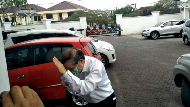 Saksi yang diperiksa KPK dalam kasus OTT Hakim di Medan. (Foto: Ade Nurhaliza/kumparan)