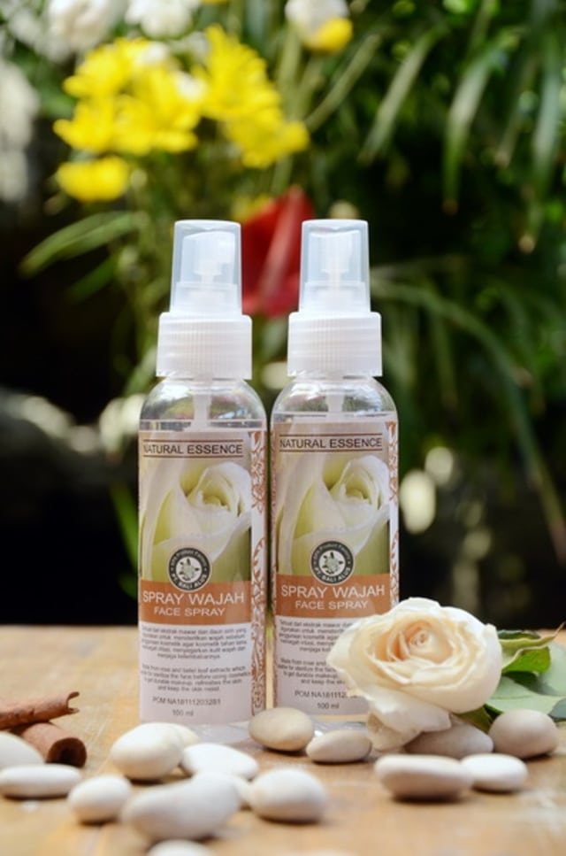 Rekomendasi 5 Rose Face Mist yang Cocok untuk Kulit Sensitif