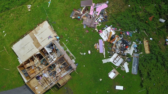 ilustrasi Topan Maria di Puerto Rico (Foto: AFP/RICARDO ARDUENGO)