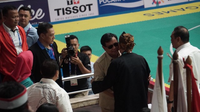 Prabowo Subianto saat menyaksikan pencak silat Indonesia pada Asian Games 2018 di Jakarta, Rabu (29/8/18). (Foto: Aditia Noviansyah/kumparan)