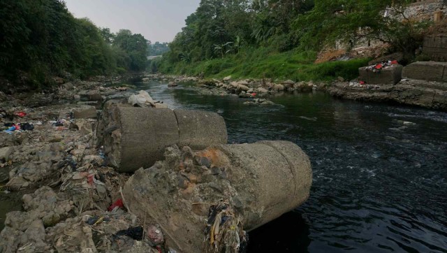 Kondisi sungai Cileungsi, Bogor, Jawa Barat, Rabu (29/8/2018). (Foto: Irfan Adi Saputra/kumparan)