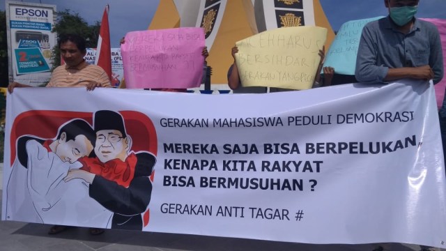 Aksi unjuk rasa perihal deklarasi #2019GantiPresiden di Aceh, Jumat (31/8/18). (Foto: Zuhri Noviandi/kumparan)