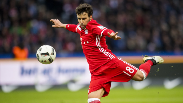 Juan Bernat saat beraksi untuk FC Bayern Muenchen. (Foto: Christof Stache/AFP)