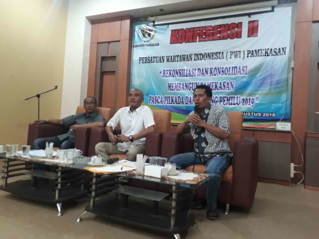 Ketua PWI Pamekasan Ajak Wartawan Sajikan Informasi Berimbang