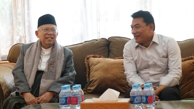 Maruf Amin dan Moeldoko di rumah Cemara, Sabtu (1/9/2018). (Foto: Jamal Ramadhan/kumparan)