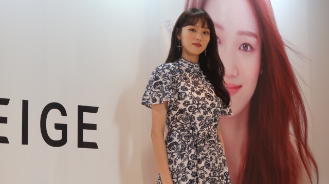 Lee Sung Kyung pemeran utama perempuan di drama Shooting Star. Foto: dok. Intan Kemala Sari/kumparan