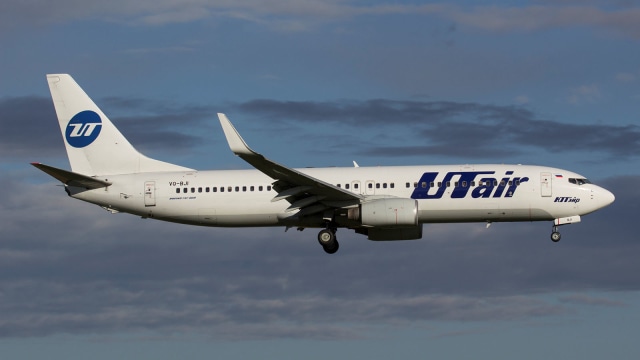 Pesawat Utair Airlines Tergelincir di Rusia. (Foto: REUTERS/Jan Seba)