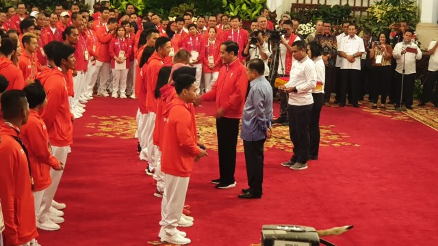 Atlet peraih medali Asian Games di Istana, Minggu (2/9/2018). (Foto: Dok. Istimewa)