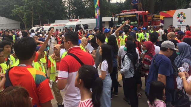 Suasana di pintu 6 GBK menjelang upacara penutupan Asian Games 2018. (Foto: Sandy Firdaus/kumparan)