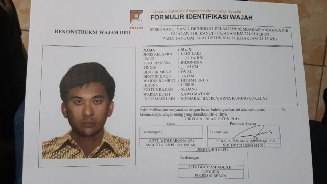 Seseorang yang dicurigai pelaku penembakan anggota PJR di jalan tol Kanci - Pejagan km 224, Cirebon. (Foto: Dok. Istimewa)