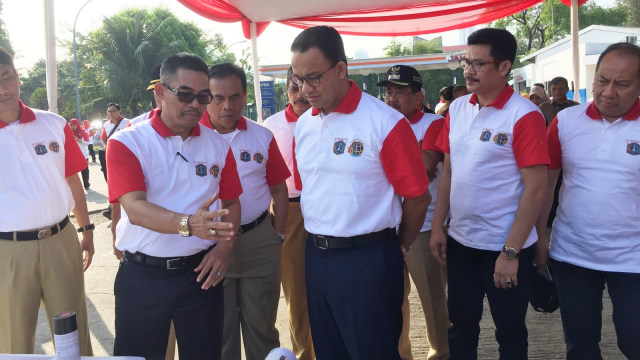 Gubernur DKI Jakarta, Anies Baswedan hadir saat pencanangan pemasangan tanda batas di acara Gema Patas (Gerakan Masyarakat Pemasangan Tanda Batas), Jakarta, Selasa (04/09/2018). (Foto: Moh Fajri/kumparan)