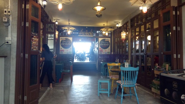 restoran di Pulau Kret (Foto: dok.Amanaturrosyidah/kumparan)