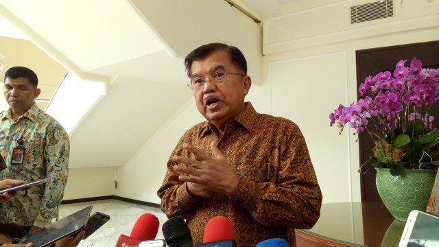 Wakil Presiden RI, Jusuf Kalla saat ditemui awak media, Jakarta, Selasa (04/09/2018). (Foto: Kevin Kurnianto/kumparan)