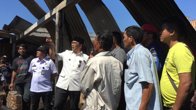 Ridwan Kamil melakukan kunjungan ke Pasar Gede Bage, Selasa (4/9/2018). (Foto: Iqbal Tawakal/kumparan)