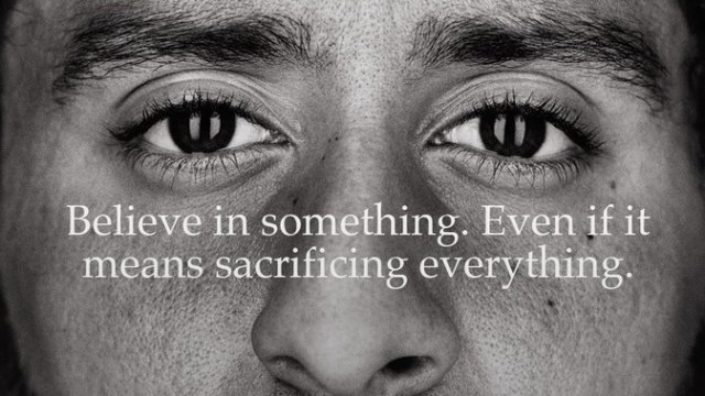 Iklan Nike untuk Colin Kaepernick. (Foto: Twitter/Colin Kaepernick)
