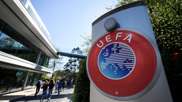 Kantor UEFA di Nyon, Swiss. (Foto: FABRICE COFFRINI / AFP)