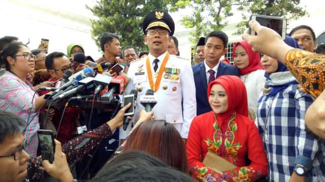 Ridwan Kamil di Kompleks Istana Kepresidenan usai melakukan pelantikan sebagai Gubernur Jawa Barat, Rabu, (5/9). (Foto: Kevin Kurnianto/kumparan)