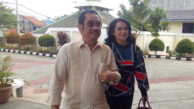 Shezy Idris di Pengadilan Agama Jakarta Barat. (Foto: Ainul Qalbi/kumparan)