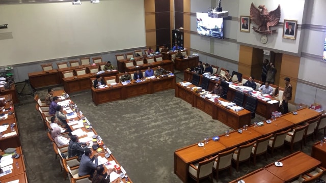 Komisi III DPR gelar rapat dengan KPK, LPSK dan Komnas HAM membahas anggaran. Foto: Ricad Saka/kumparan